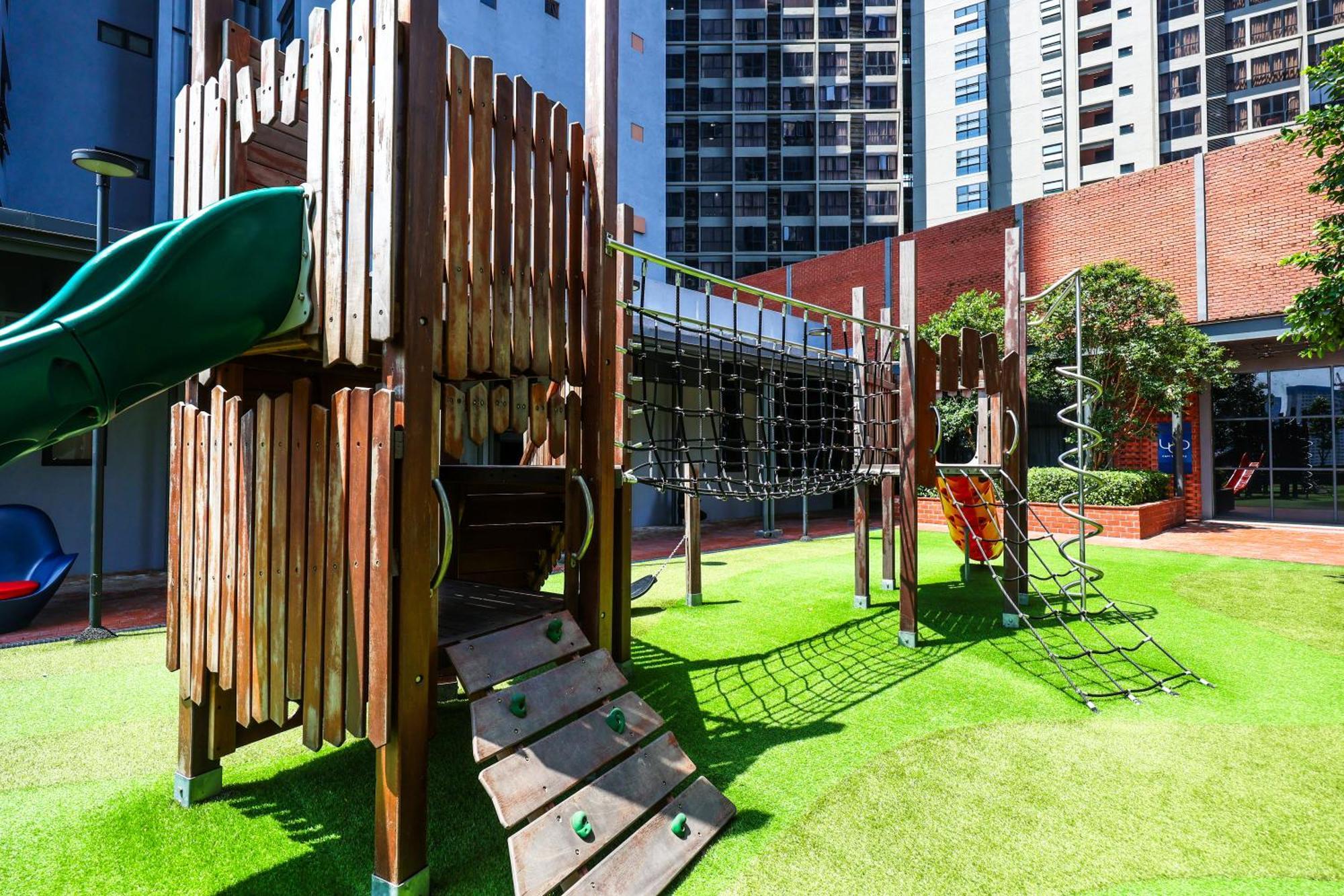 شقة Millerz Square By Mykey كوالالمبور المظهر الخارجي الصورة Playground at the Village