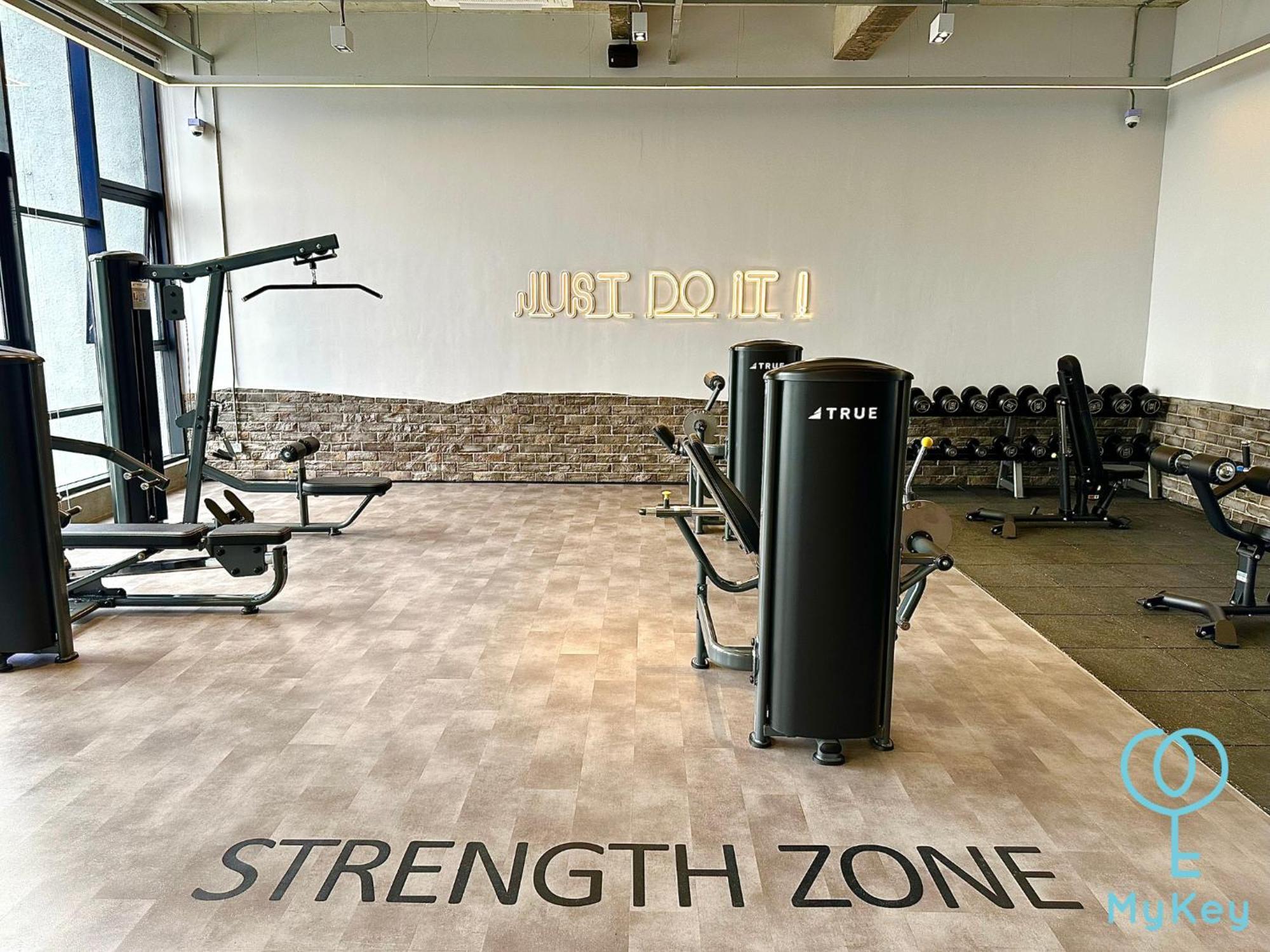 شقة Millerz Square By Mykey كوالالمبور المظهر الخارجي الصورة Strength Zone